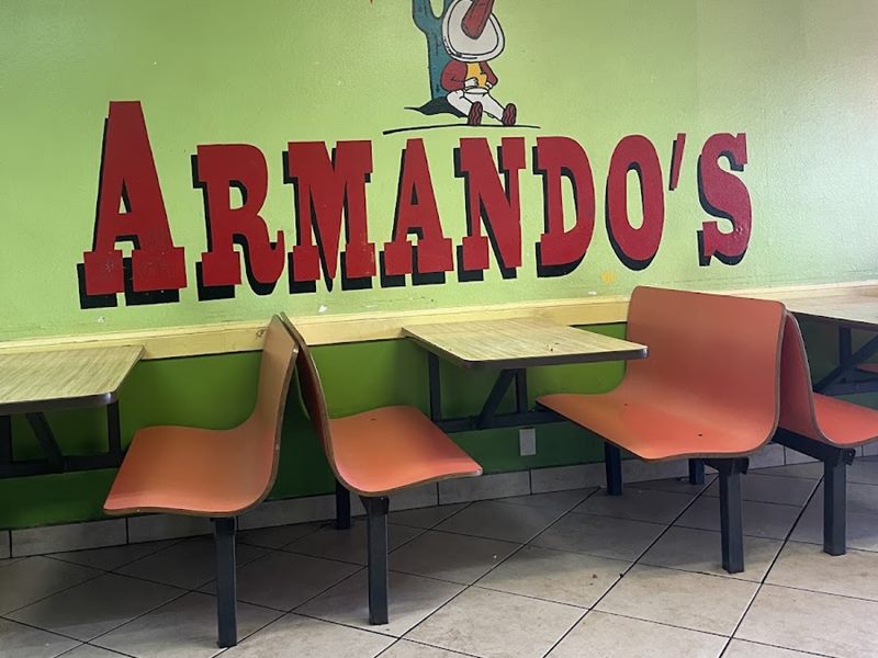 Armando's Mexican Food interior